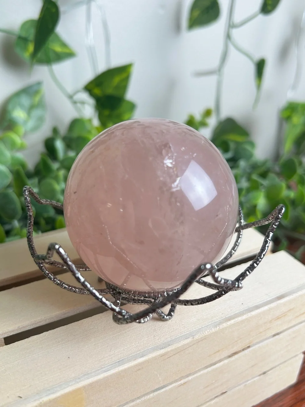 Metal Lotus Sphere Holder - Picture 6 of 6